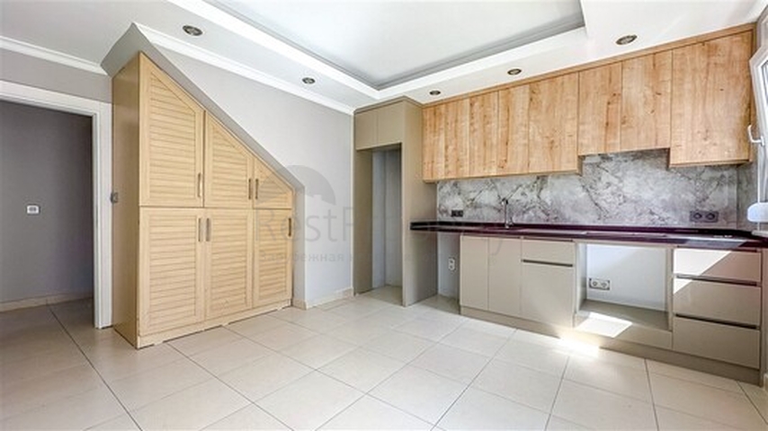 Wohnung 3+1 200 m vom Meer entfernt im Zentrum von Alanya Wohnung 3+1 200 m vom Meer entfernt im Zentrum von Alanya