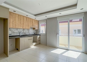 Wohnung 3+1 200 m vom Meer entfernt im Zentrum von Alanya Wohnung 3+1 200 m vom Meer entfernt im Zentrum von Alanya