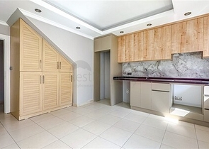 Wohnung 3+1 200 m vom Meer entfernt im Zentrum von Alanya Wohnung 3+1 200 m vom Meer entfernt im Zentrum von Alanya