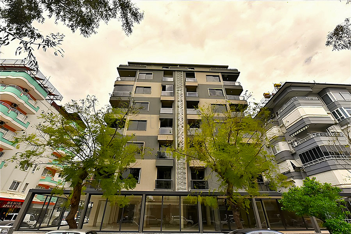 Moderne, neue Wohnung 2+1 im Cleopatra-Viertel von Alanya