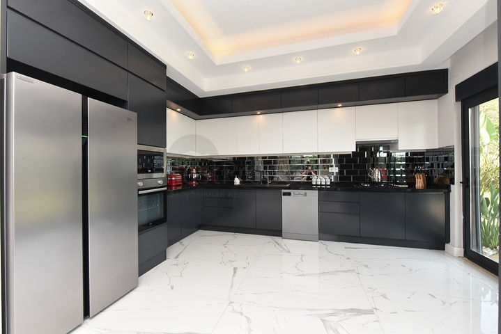 4+1 Villa im Zentrum von Alanya 