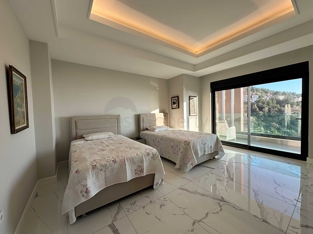 4+1 Villa im Zentrum von Alanya 