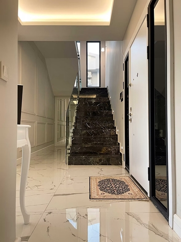 4+1 Villa im Zentrum von Alanya 