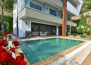 4+1 Villa im Zentrum von Alanya 