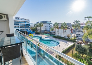 Groß geschnittene 1+1-Wohnung in Oba/Alanya