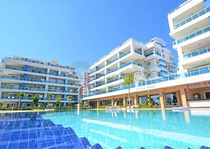 Groß geschnittene 1+1-Wohnung in Oba/Alanya