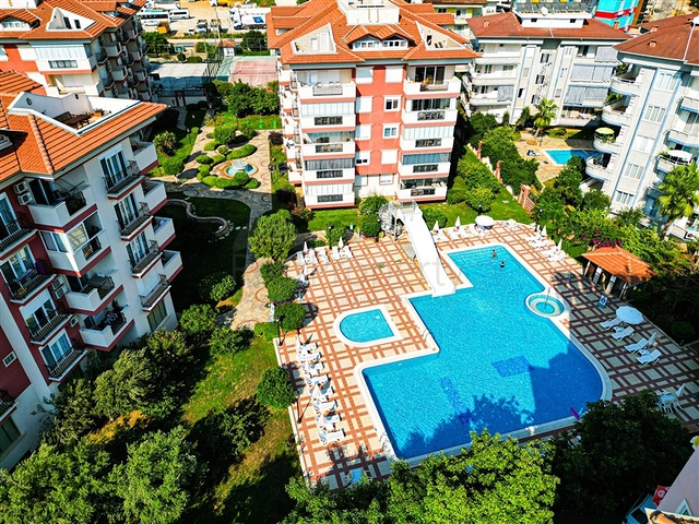 Geräumige Wohnung 2+1 in Oba/Alanya