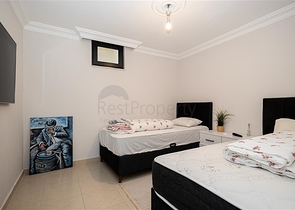 Die Villa mit Panoramablick auf das Mittelmeer ist der ideale Raum zum Leben und Entspannen