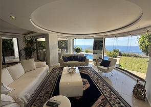 Phantastische Villa mit Meerblick,  Garten und Pool in einer der schönsten Gegenden Alanyas