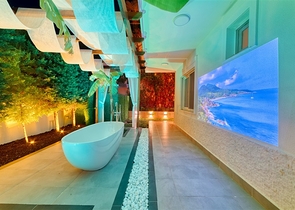 Die geräumige Villa mit Meerblick ist die perfekte Kombination aus Luxus und Gemütlichkeit