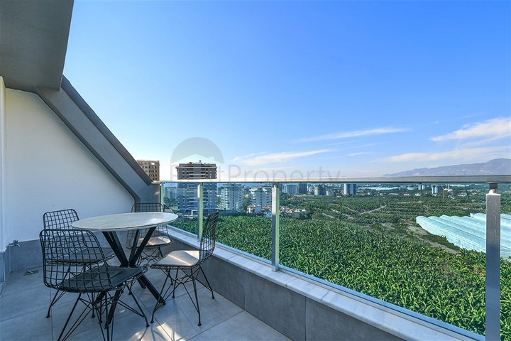 Schickes, möbliertes Penthouse 2+1 in Mahmutlar/Alanya