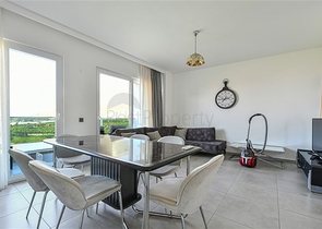 Schickes, möbliertes Penthouse 2+1 in Mahmutlar/Alanya