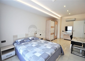 2+1 Apartment in einem Komplex, 50 m vom Strand von Kargicak entfernt