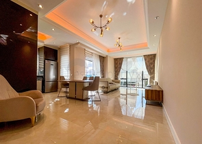 2+1-Wohnung mit Möbeln im Mahmutlar-Komplex