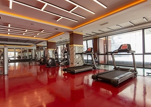 2+1-Wohnung mit Möbeln im Mahmutlar-Komplex