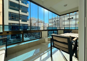 2+1-Wohnung mit Möbeln im Mahmutlar-Komplex