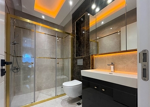 2+1-Wohnung mit Möbeln im Mahmutlar-Komplex