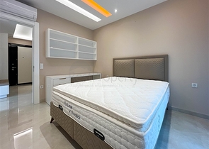 2+1-Wohnung mit Möbeln im Mahmutlar-Komplex