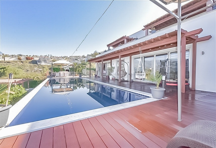 Traumhafte alleinstehende Villa mit Meerblick in Kargicak/Alanya