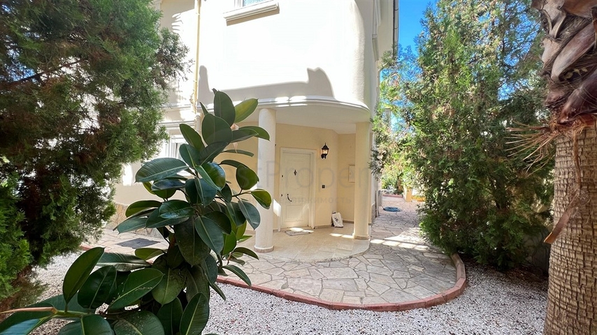 Möblierte Villa mit Meerblick in der malerischen Gegend von Kargicak