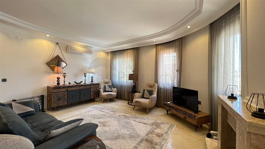 Möblierte Villa mit Meerblick in der malerischen Gegend von Kargicak