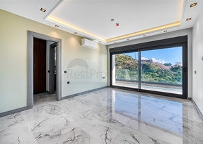 Moderne Luxusvilla im Zentrum von Cikcilli mit Panoramablick auf das Meer