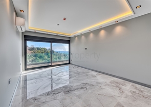 Moderne Luxusvilla im Zentrum von Cikcilli mit Panoramablick auf das Meer