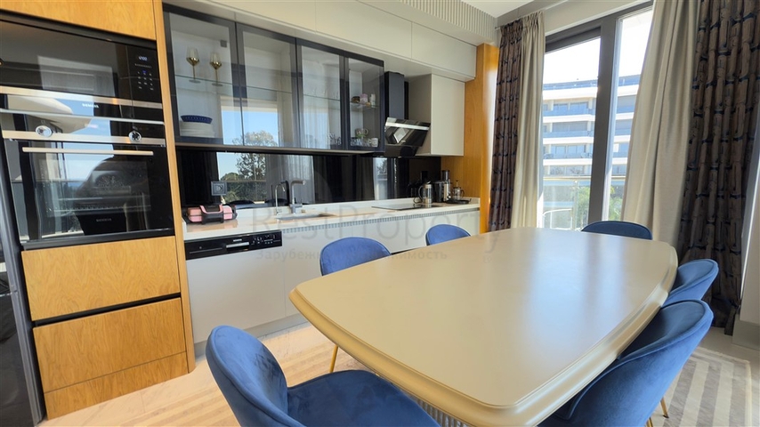 2+1 Wohnung an der ersten Küste in Kargicak