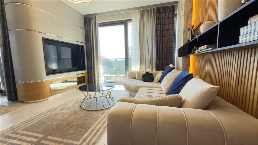 2+1 Wohnung an der ersten Küste in Kargicak