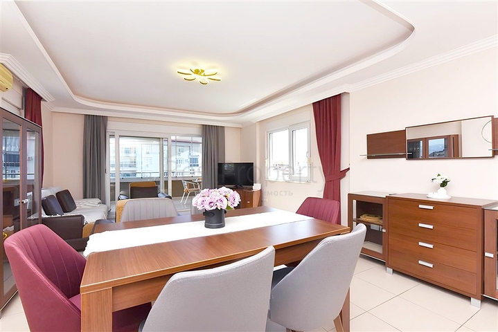 2+1 Wohnung in einem modernen Komplex mit Meerblick und Infrastruktur