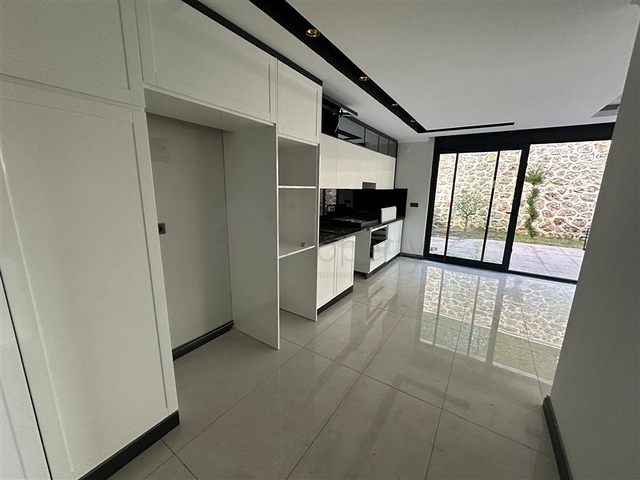 Moderne 2+1-Wohnung in einem komfortablen Komplex mit Hotelinfrastruktur