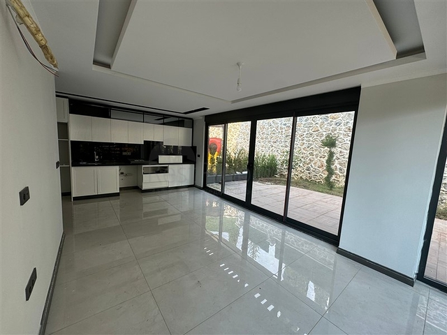 Moderne 2+1-Wohnung in einem komfortablen Komplex mit Hotelinfrastruktur