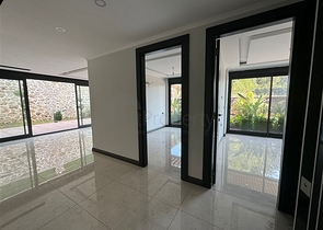 Moderne 2+1-Wohnung in einem komfortablen Komplex mit Hotelinfrastruktur