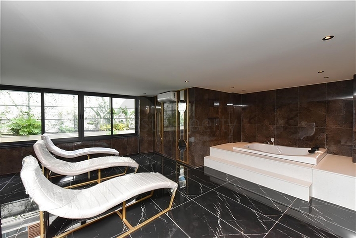 Luxuriöses 3+1 Penthouse in einer prestigeträchtigen Gegend von Alanya mit Meerblick