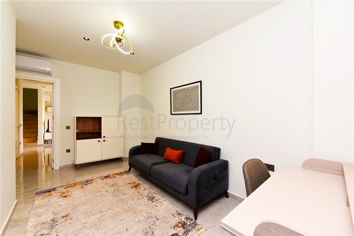 Luxuriöses 3+1 Penthouse in einer prestigeträchtigen Gegend von Alanya mit Meerblick