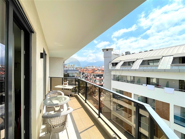 Luxuriöses 3+1 Penthouse in einer prestigeträchtigen Gegend von Alanya mit Meerblick