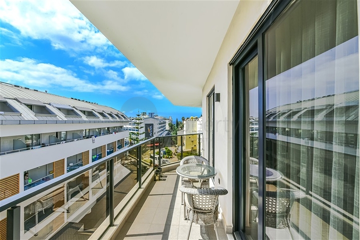 Luxuriöses 3+1 Penthouse in einer prestigeträchtigen Gegend von Alanya mit Meerblick