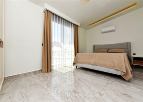 Luxuriöses 3+1 Penthouse in einer prestigeträchtigen Gegend von Alanya mit Meerblick