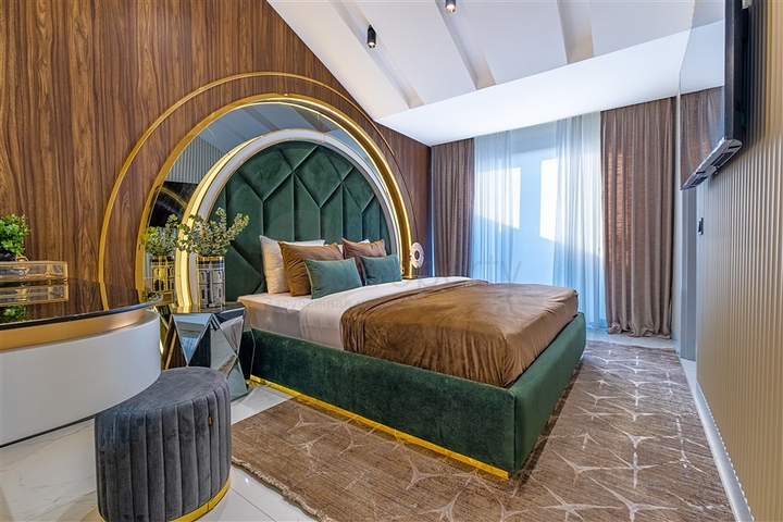 Geräumiges Penthouse mit Möbeln in der prestigeträchtigen Gegend von Oba