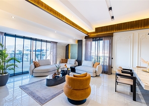 Geräumiges Penthouse mit Möbeln in der prestigeträchtigen Gegend von Oba