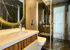 Stilvolles Penthouse im Zentrum von Alanya - für eine komfortable Miete am Meer