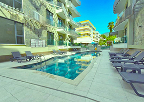 Stilvolles Penthouse im Zentrum von Alanya - für eine komfortable Miete am Meer