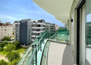 Stilvolles Penthouse im Zentrum von Alanya - für eine komfortable Miete am Meer