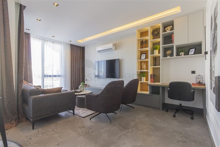 Luxus-Penthouse mit Meerblick nur 10 Meter vom Meer entfernt in Kargicak/Alanya