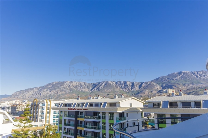 Luxus-Penthouse mit Meerblick nur 10 Meter vom Meer entfernt in Kargicak/Alanya