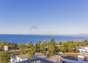 Luxus-Penthouse mit Meerblick nur 10 Meter vom Meer entfernt in Kargicak/Alanya