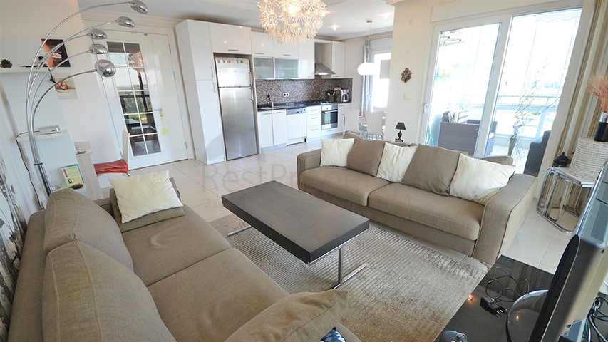 Daueraufenthalt! - Große 4+2 Maisonette mit Meerblick in einer Anlage mit luxuriöser Infrastruktur- Cikcilli/Alanya