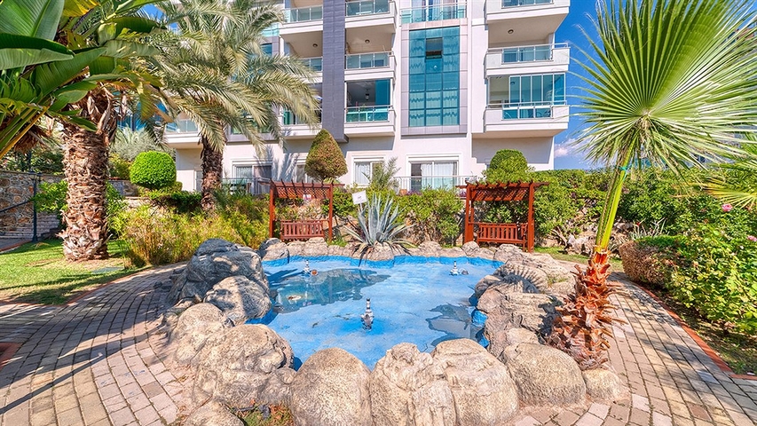 Daueraufenthalt! - Große 4+2 Maisonette mit Meerblick in einer Anlage mit luxuriöser Infrastruktur- Cikcilli/Alanya