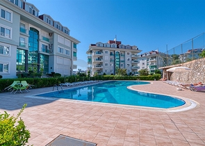 Daueraufenthalt! - Große 4+2 Maisonette mit Meerblick in einer Anlage mit luxuriöser Infrastruktur- Cikcilli/Alanya