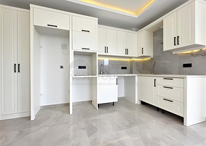 Moderne 1+1-Wohnung in einer neuen Wohnanlage im Zentrum von Oba